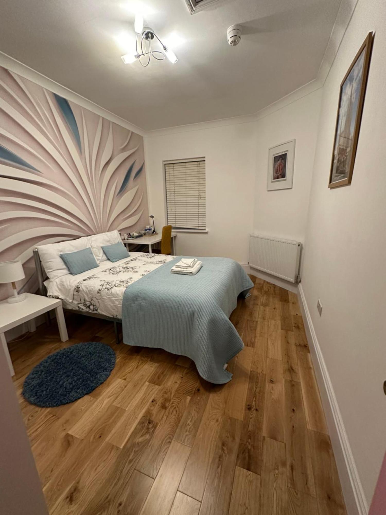 Rosie Cosy House Cricklewood Hotel London Eksteriør billede