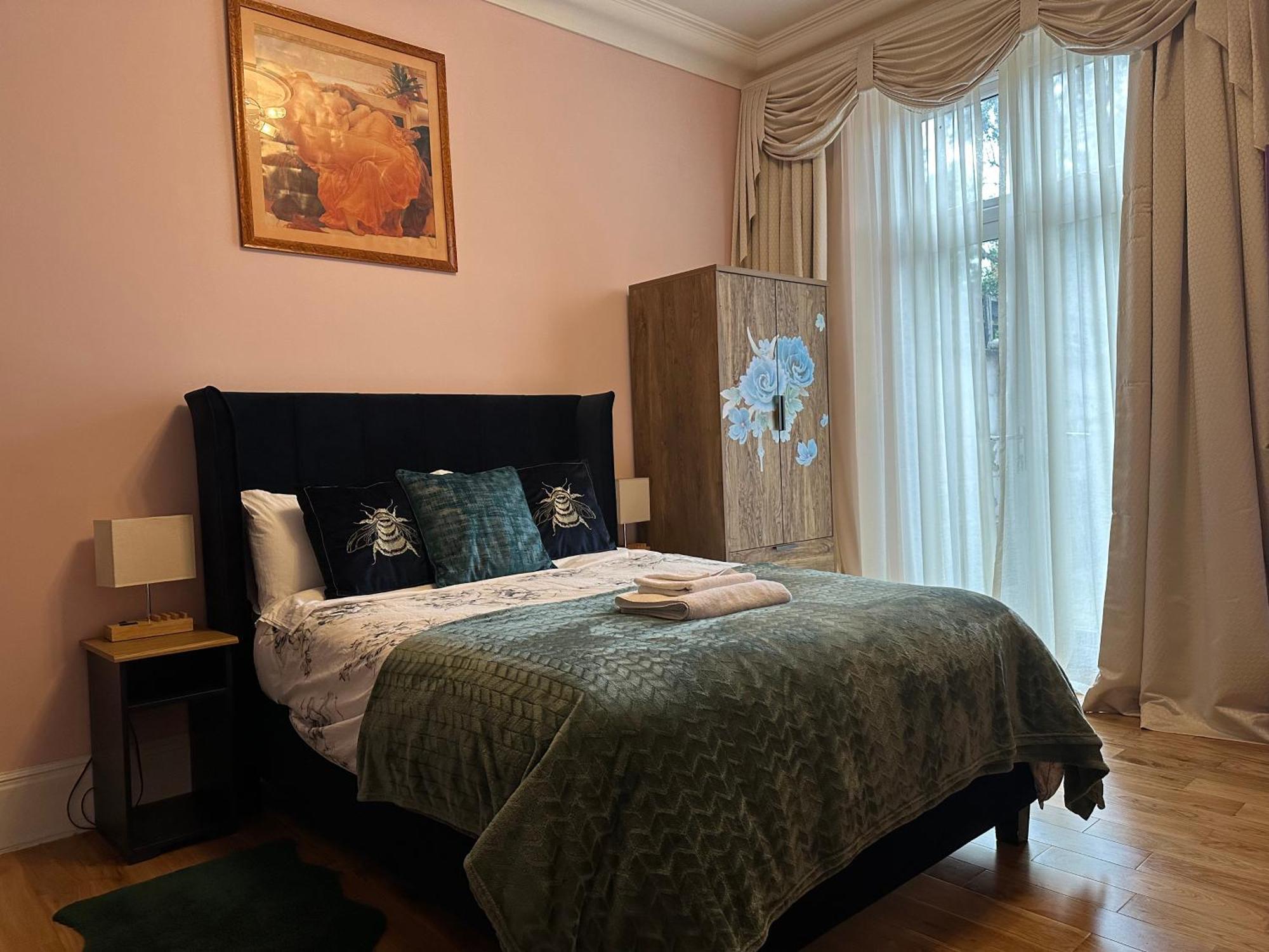 Rosie Cosy House Cricklewood Hotel London Eksteriør billede